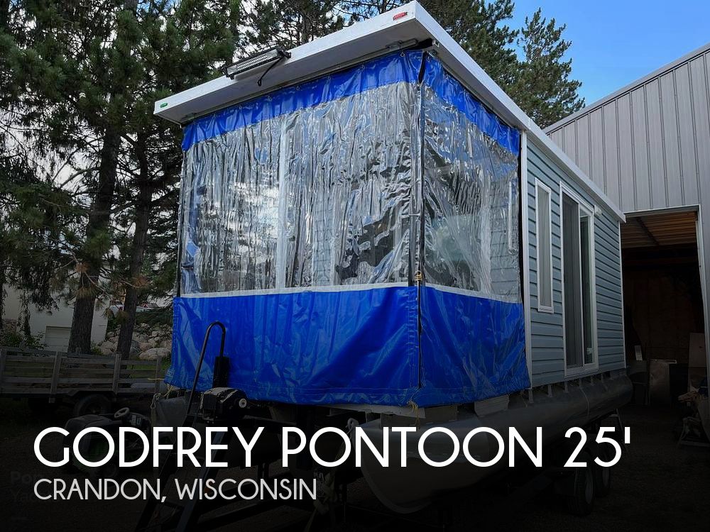 1998 Godfrey Pontoon Custom Houseboat