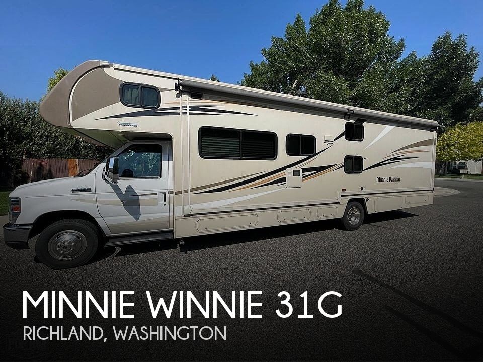 2018 Winnebago Minnie Winnie 31g