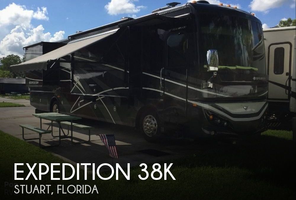 2015 Fleetwood Expedition 38K