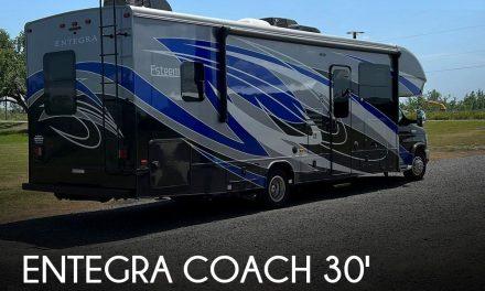 2021 Entegra Coach Entegra Coach Esteem M-30X