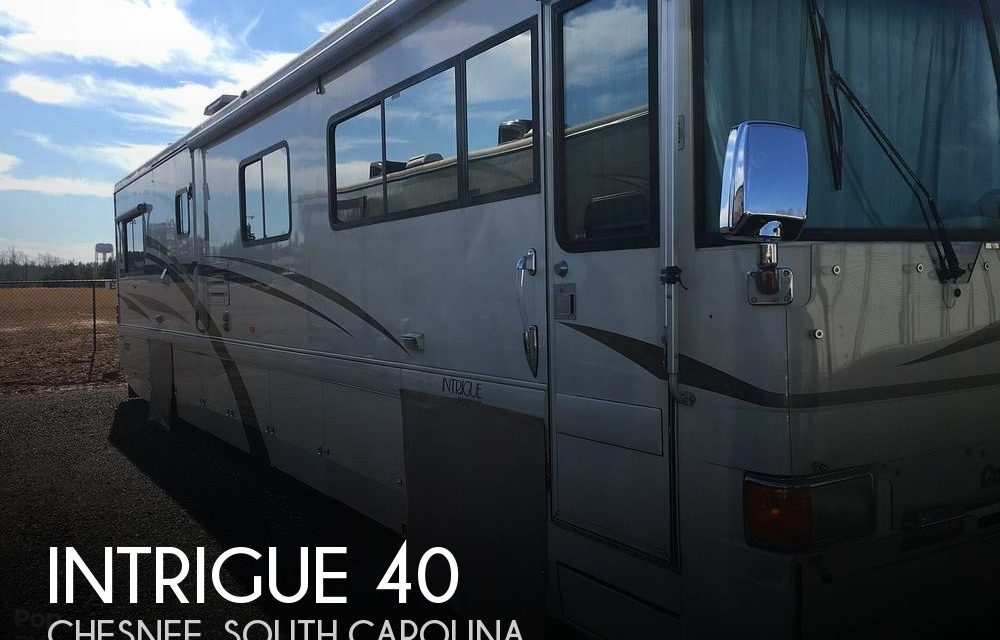 1999 Country Coach Intrigue 40
