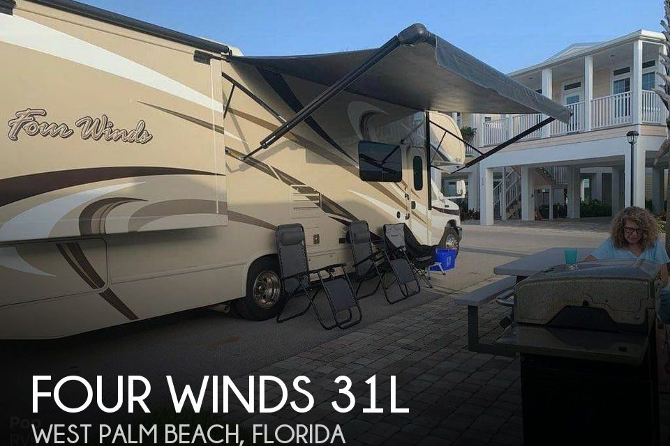 2016 Thor Motor Coach Four Winds 31l