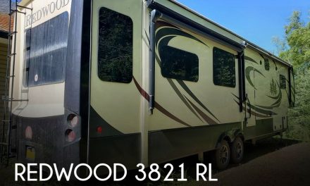 2018 Redwood RV Redwood 3821 RL