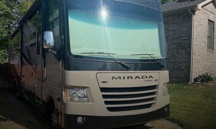 2017 Coachmen Mirada 35BH