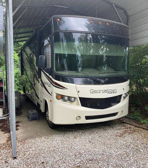 2014 Forest River Georgetown 329DSF