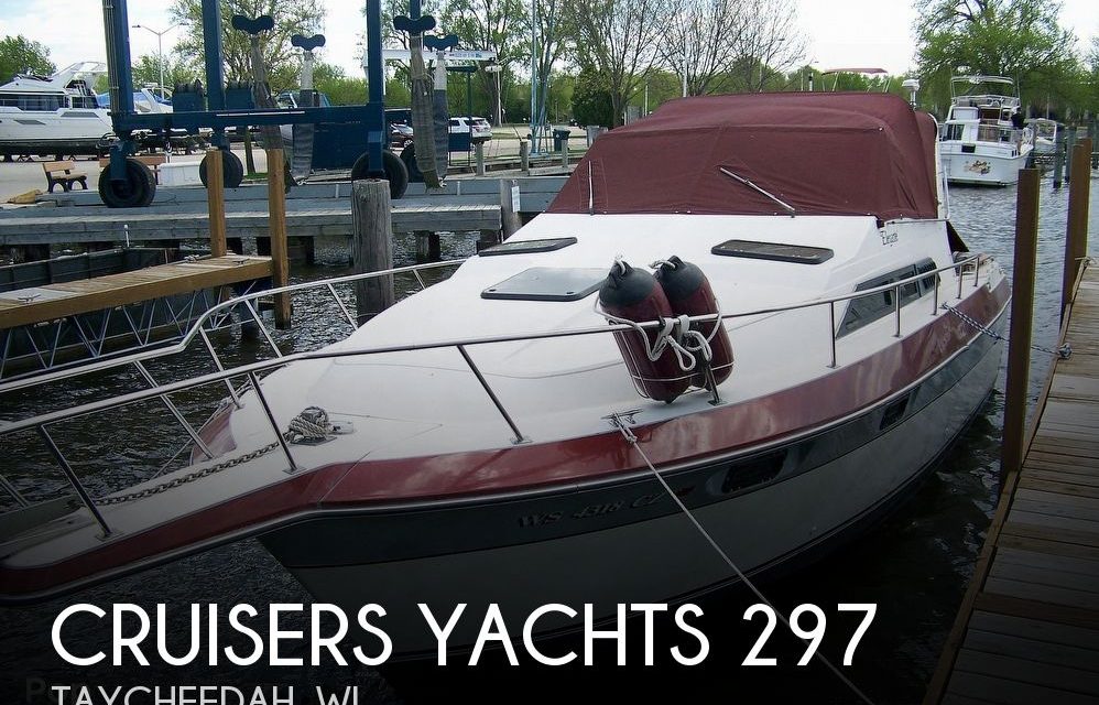1987 Cruisers Yachts Elegante 297