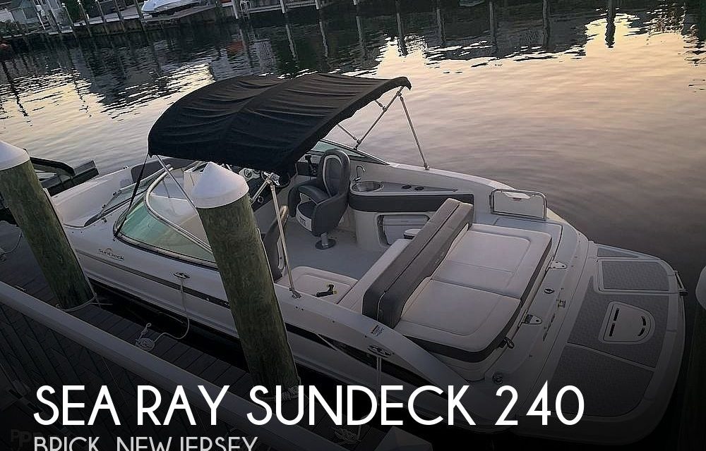 2011 Sea Ray Sundeck 240