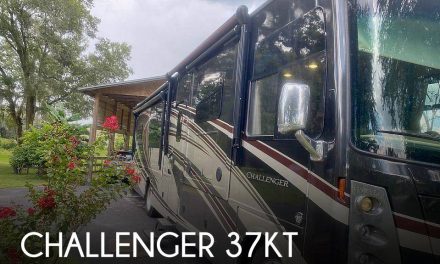 2015 Thor Motor Coach Challenger 37kt