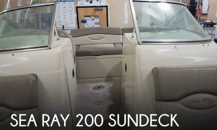 2004 Sea Ray 200 Sundeck