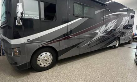 2018 Thor Motor Coach Outlaw 37rb