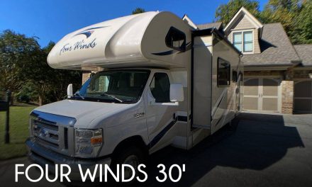 2018 Thor Motor Coach Four Winds Four Winds 30D