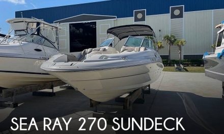 2002 Sea Ray 270 Sundeck