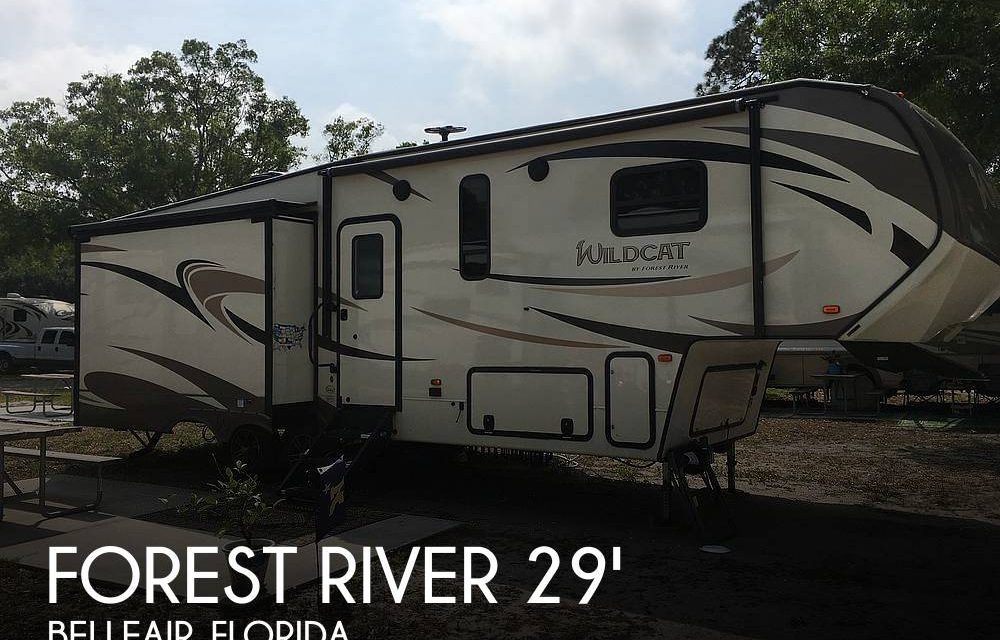 2018 Forest River Forest River Wildcat 29RLX