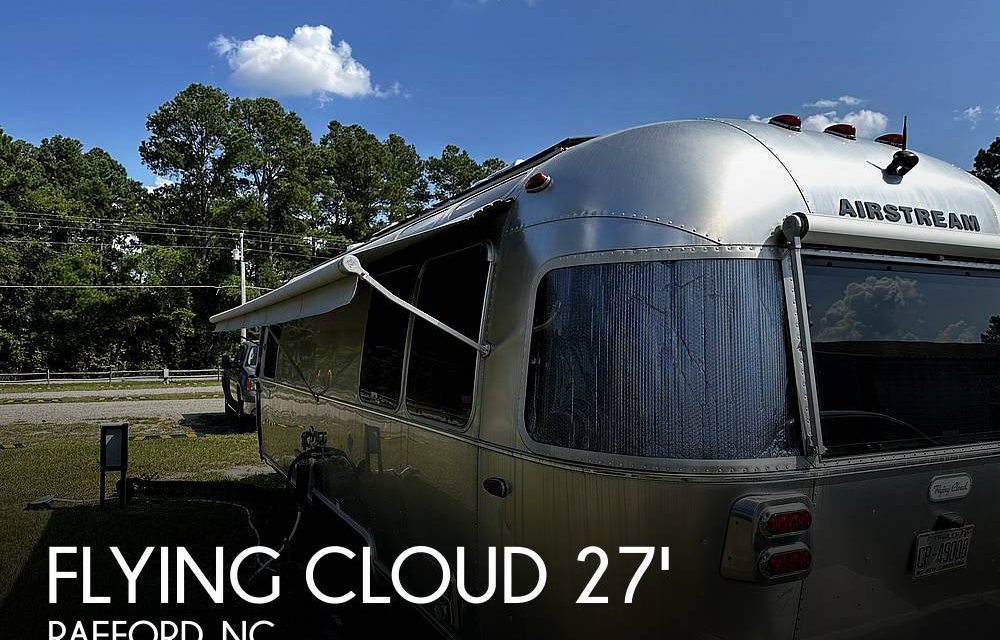 2023 Airstream Flying Cloud M-27FB QUEEN