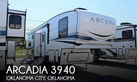 2022 Keystone Arcadia 3940