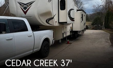 2019 Forest River Cedar Creek Silverback 37MBH