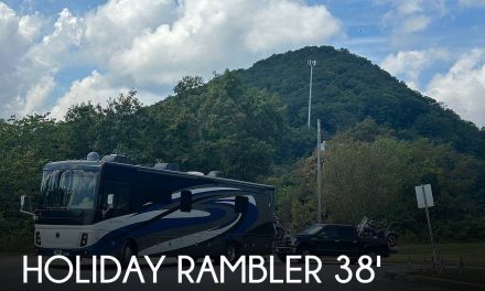 2017 Holiday Rambler Holiday Rambler Navigator 38F