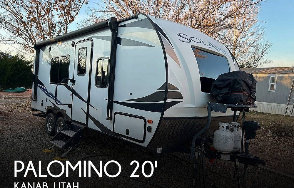 2019 Forest River Palomino Solaire M-202RB