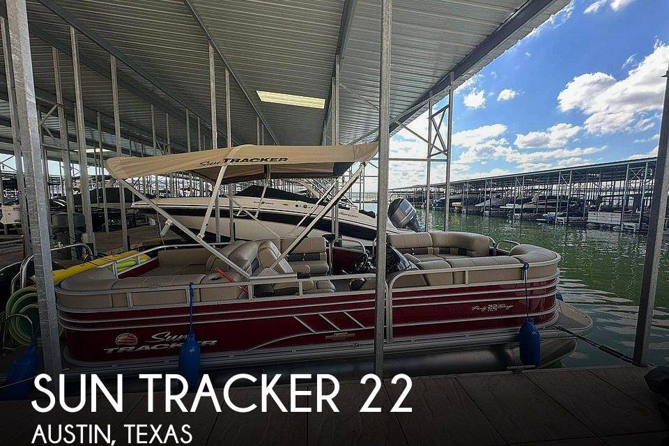 2023 Sun Tracker Party Barge 22 RFDLX