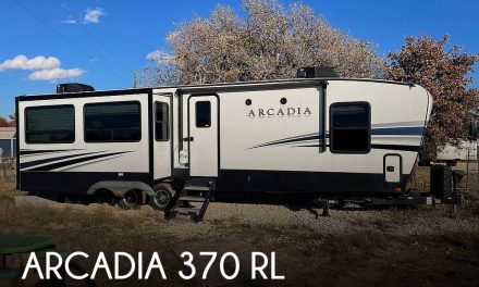 2021 Keystone Arcadia 370 RL