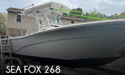 2021 Sea Fox Commander 268