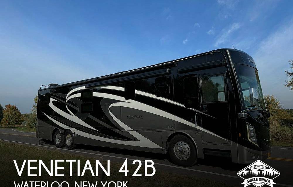 2020 Thor Motor Coach Venetian 42B