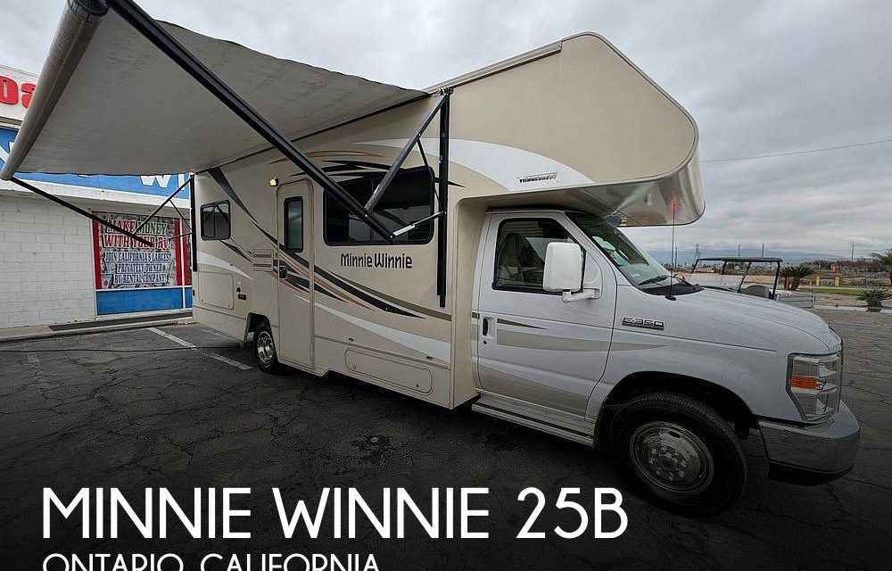 2017 Winnebago Minnie Winnie 25B