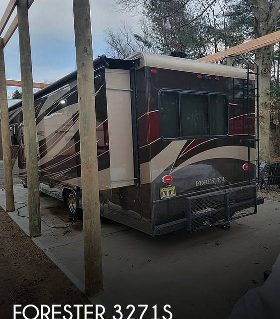 2018 Forest River Forester 3271S