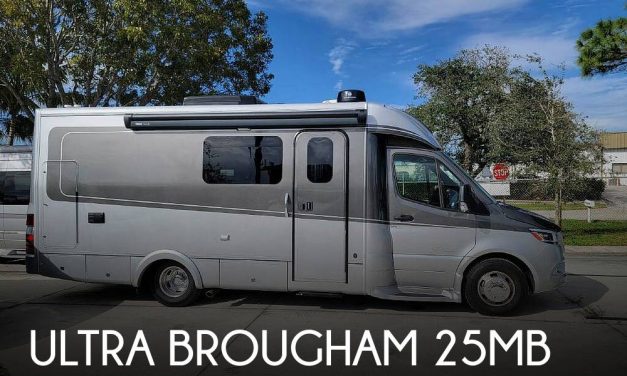 2023 Regency Ultra Brougham 25MB