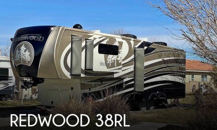 2014 Redwood RV Redwood 38RL