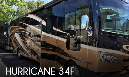 2016 Thor Motor Coach Hurricane 34F
