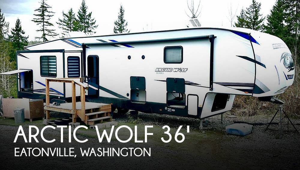 2022 Cherokee Arctic Wolf 3660 Suite