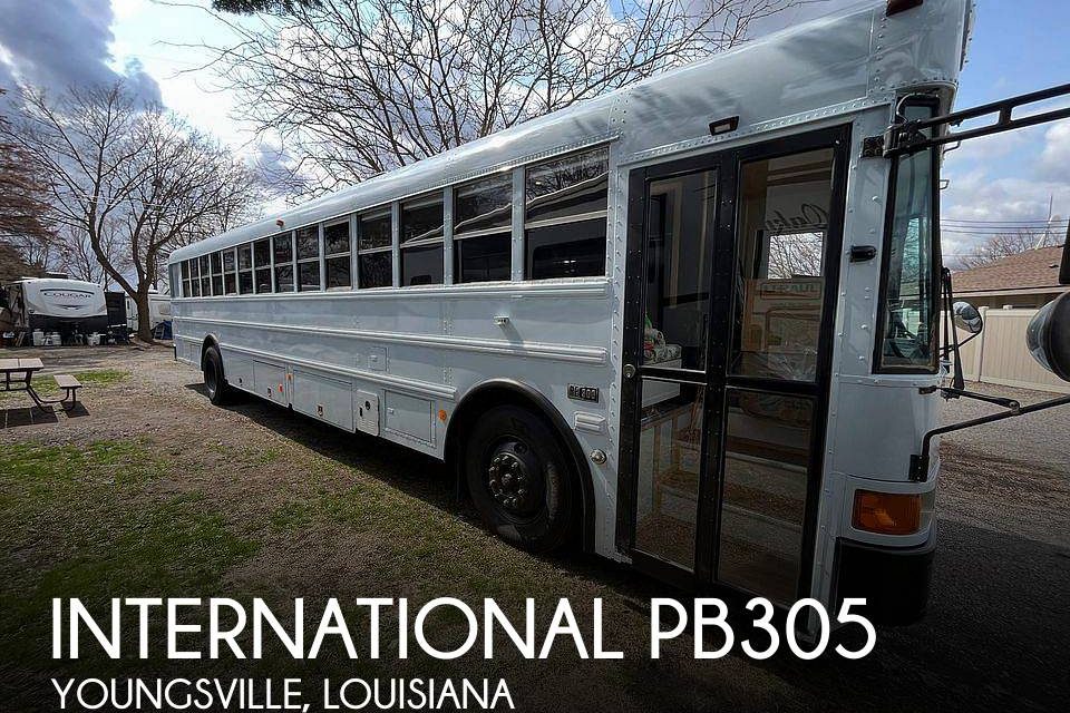 2006 International PB305