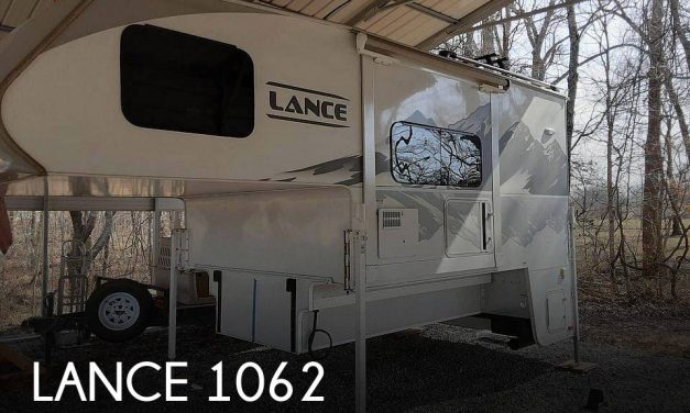 2021 Lance Lance 1062