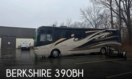 2011 Forest River Berkshire 390BH