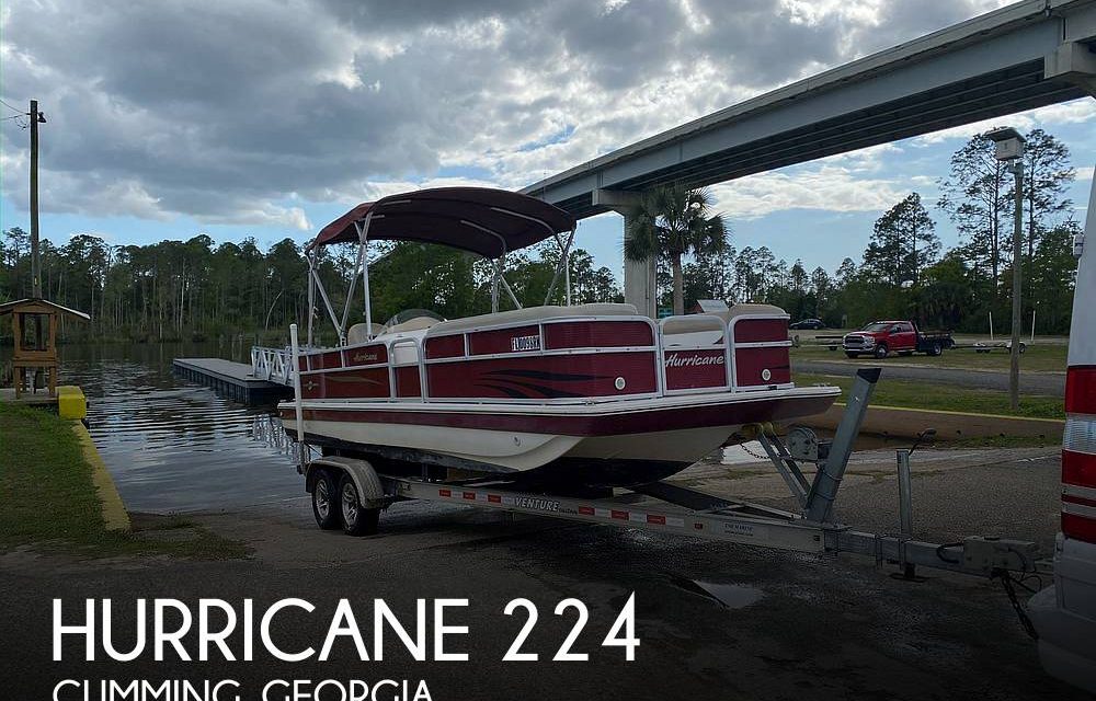 2012 Hurricane 224 Fun Deck