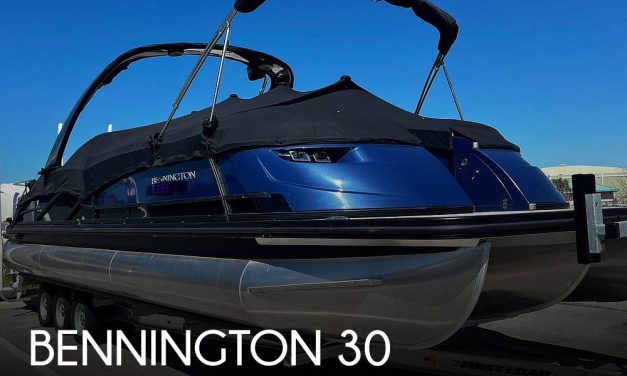 2022 Bennington 30 QSBWAX2