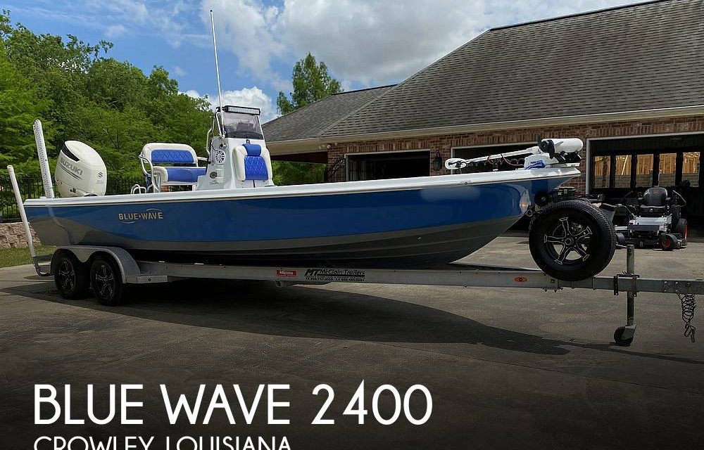 2019 Blue Wave Pure Bay 2400