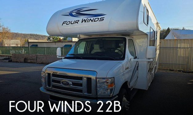 2023 Thor Motor Coach Four Winds 22B