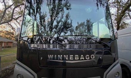 2020 Winnebago Adventurer 35F