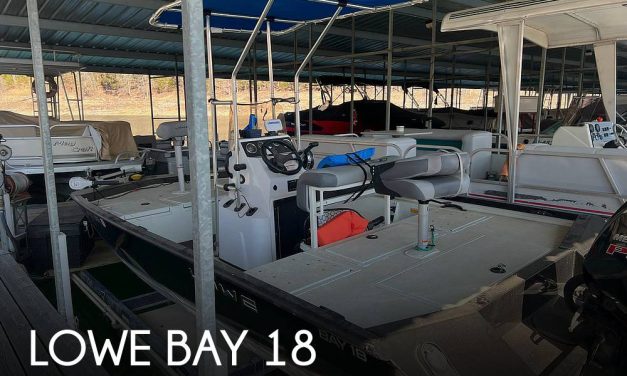 2022 Lowe Bay 18