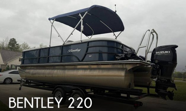 2022 Bentley Navigator 220