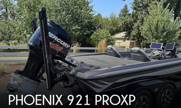 2018 Phoenix 921 ProXP