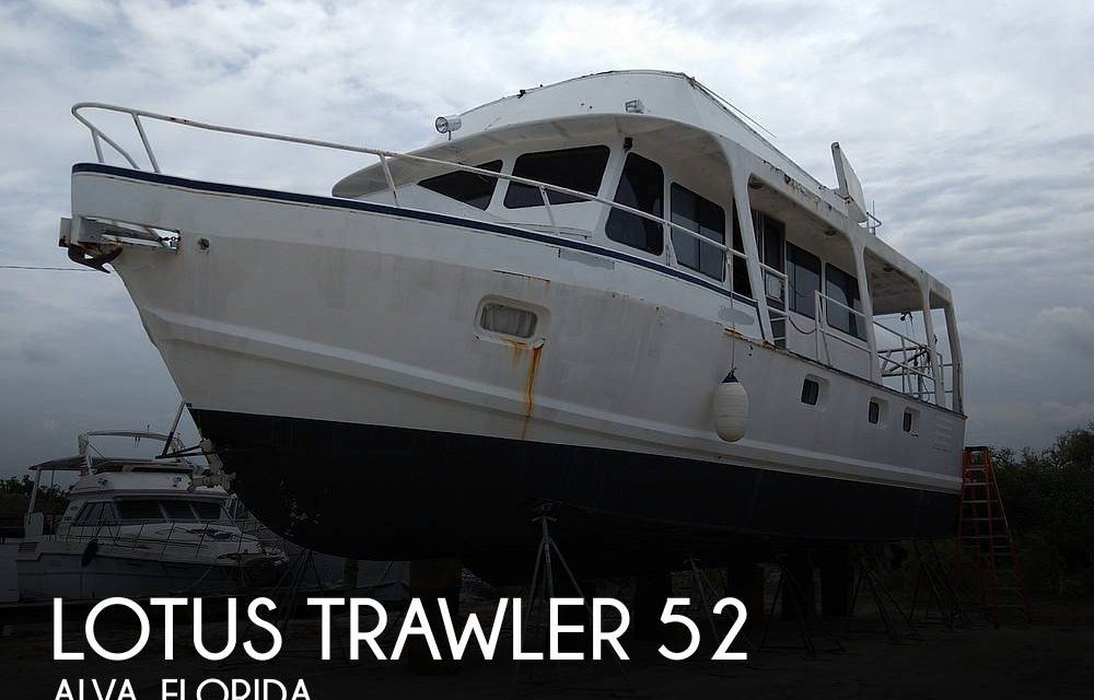 1997 Lotus Trawler 52 Trawler