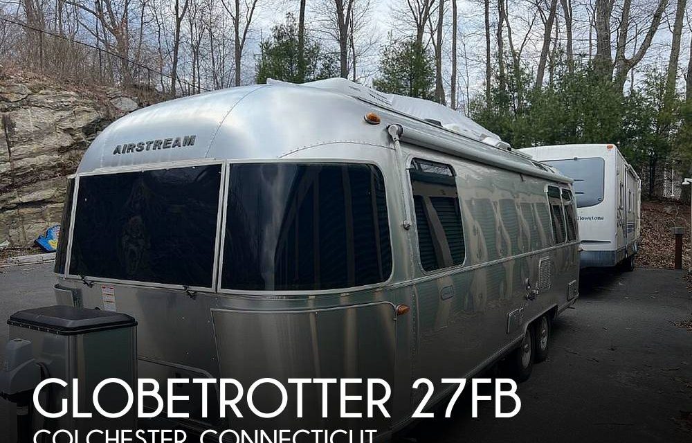 2019 Airstream Globetrotter 27FB