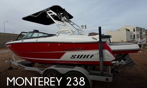 2018 Monterey 238 SS Surf