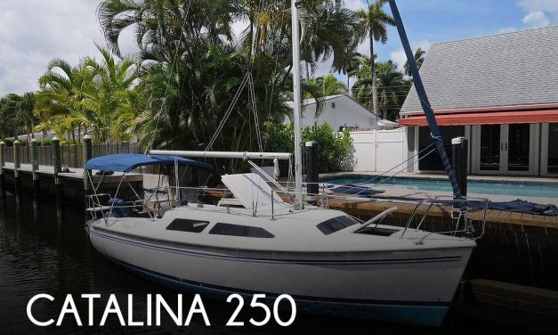 2005 Catalina 250
